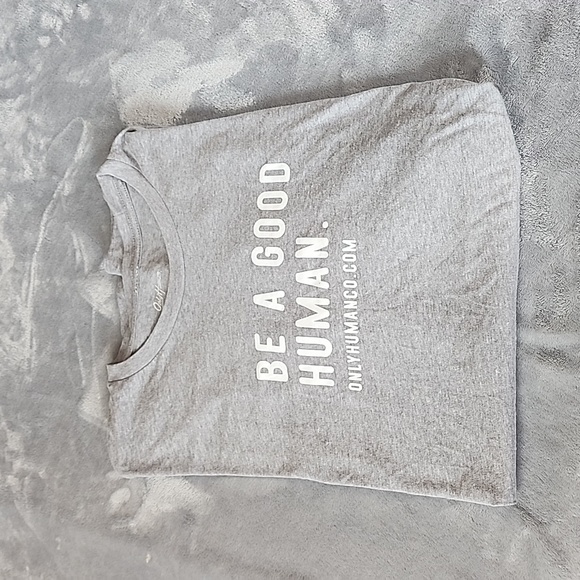 Be A Good Human Tee - Picture 1 of 2